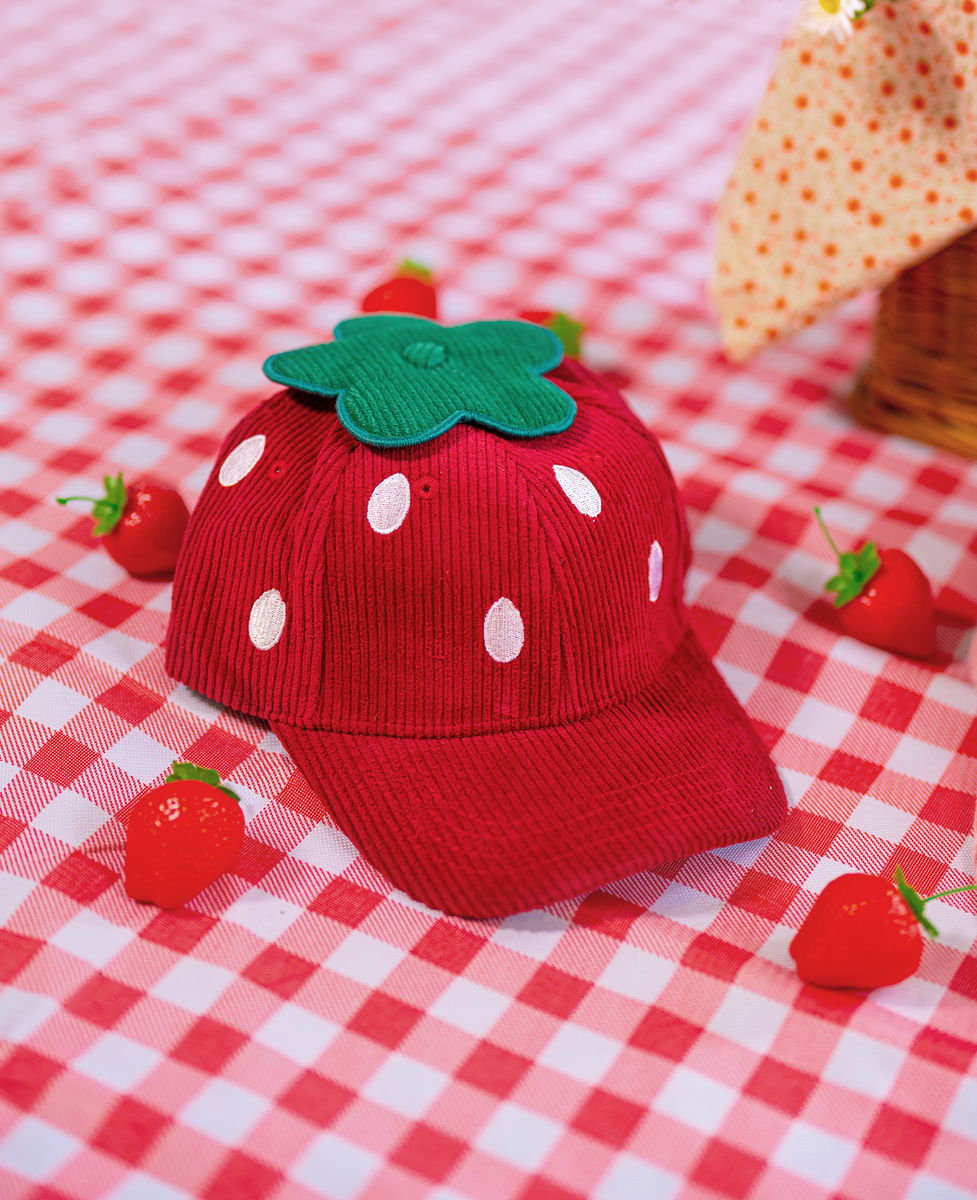 Strawberry Hat Corduroy Ver. Red – Ocean In Space