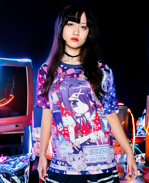 Ame-chan Sticker Tee – Ocean In Space